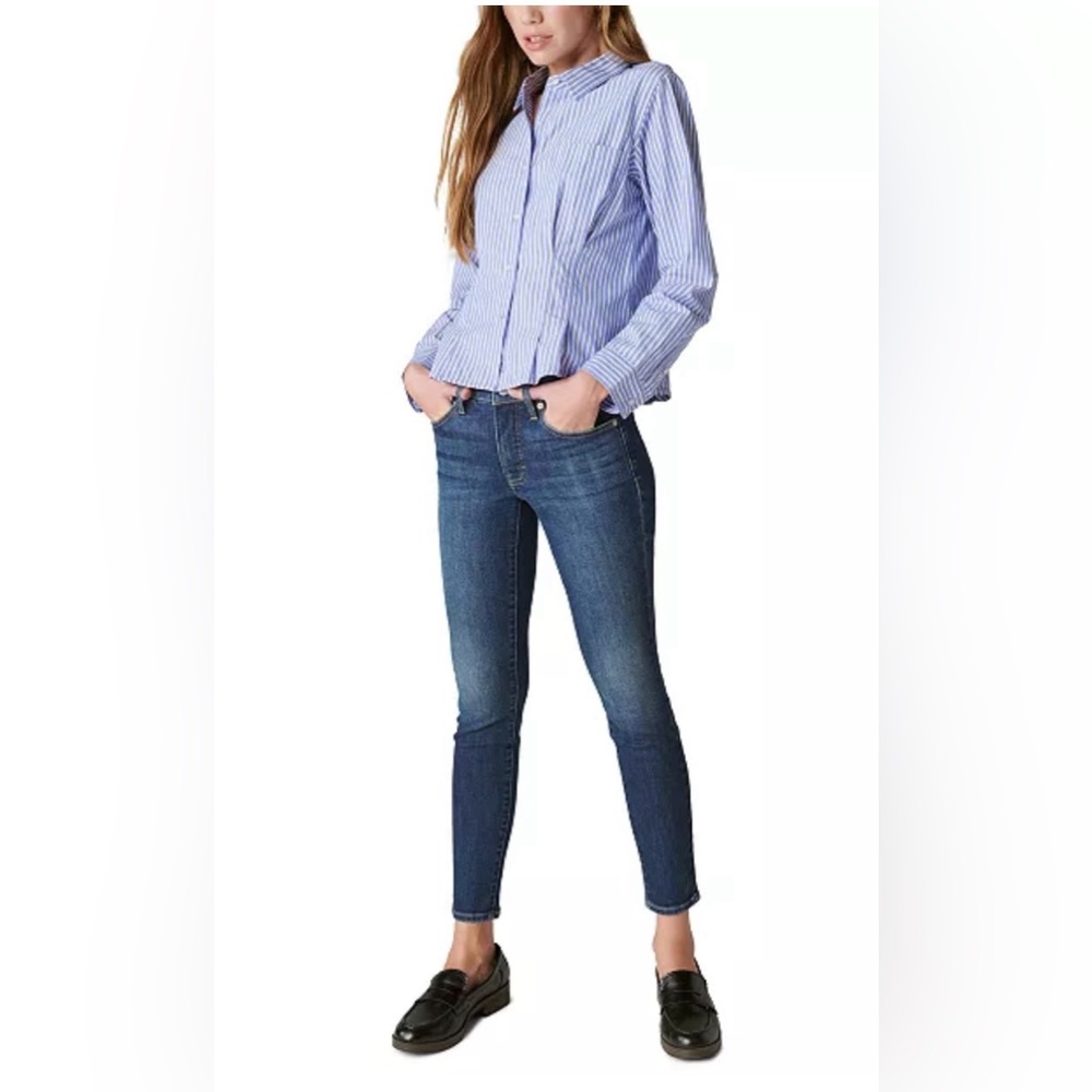 Lucky Jeans size 4 Mid Rise Crop Ava Blue Jeans BEAUTIFUL 💙💙💙